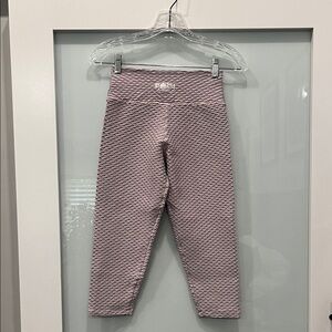 Booty by Brabant Light Purple Cropped Leggings, One Size